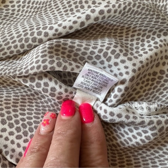 Apt 9 Snakeskin pattern XL sleeveless Brown and Cream Blouse Top - Picture 8 of 9